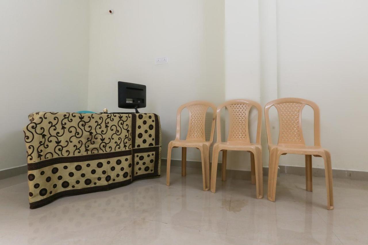 Spot On 63050 Kag Rooms Guduvancheri Exterior photo
